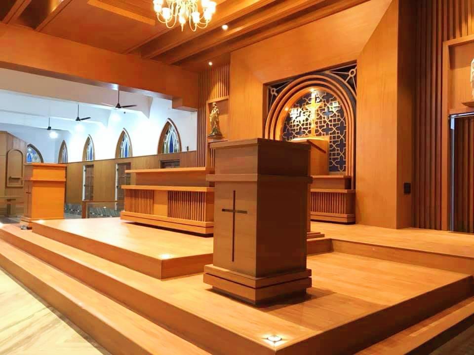 Shrine Velankanni Basilica — Church Interior · Velankanni